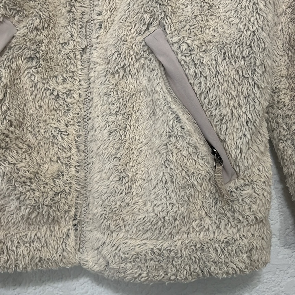 The North Face Fleece Zip Jacket - Picture 5 of 16